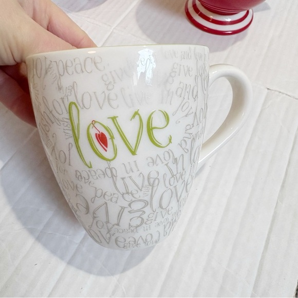 Vintage Starbucks Starbucks Christmas Mugs 4 Collectible Holiday 2005 and 2007 - Picture 3 of 16